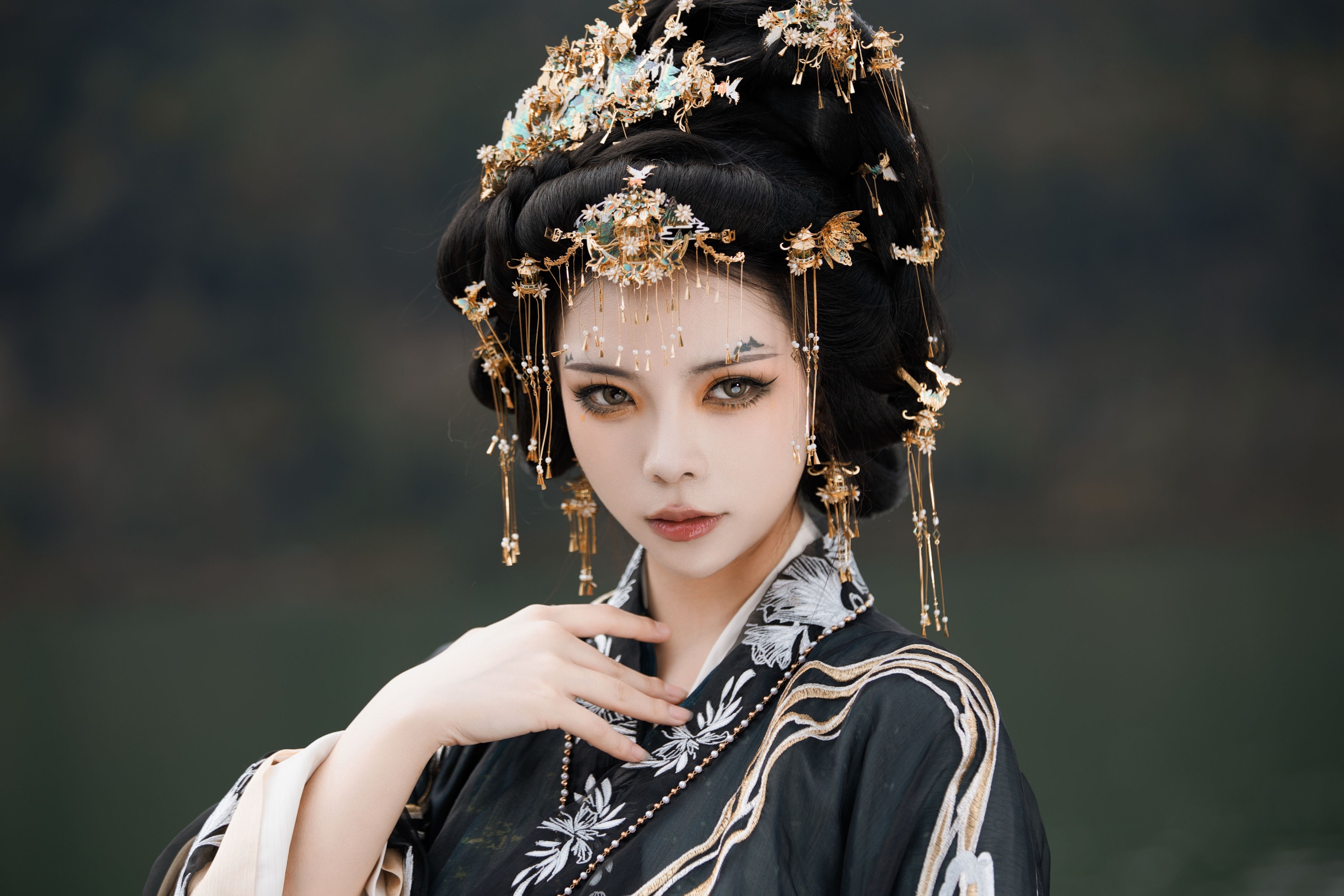 赵瑞洁EZ_ – 《女皇陛下》[24P] 插图4