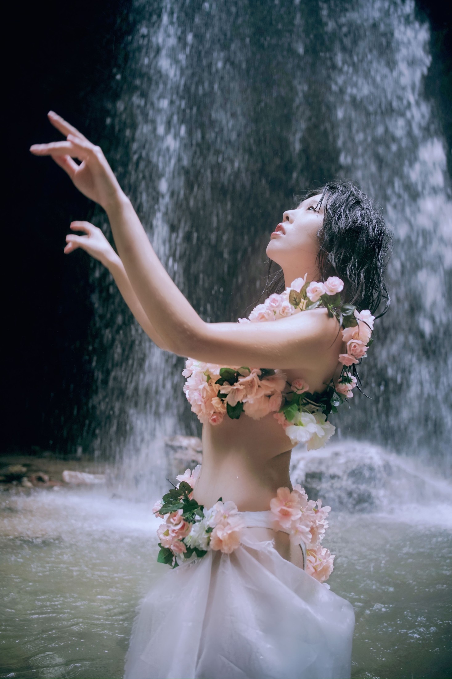 摇一瑶 – 《桃花源飞瀑仙女》[22P] 插图4